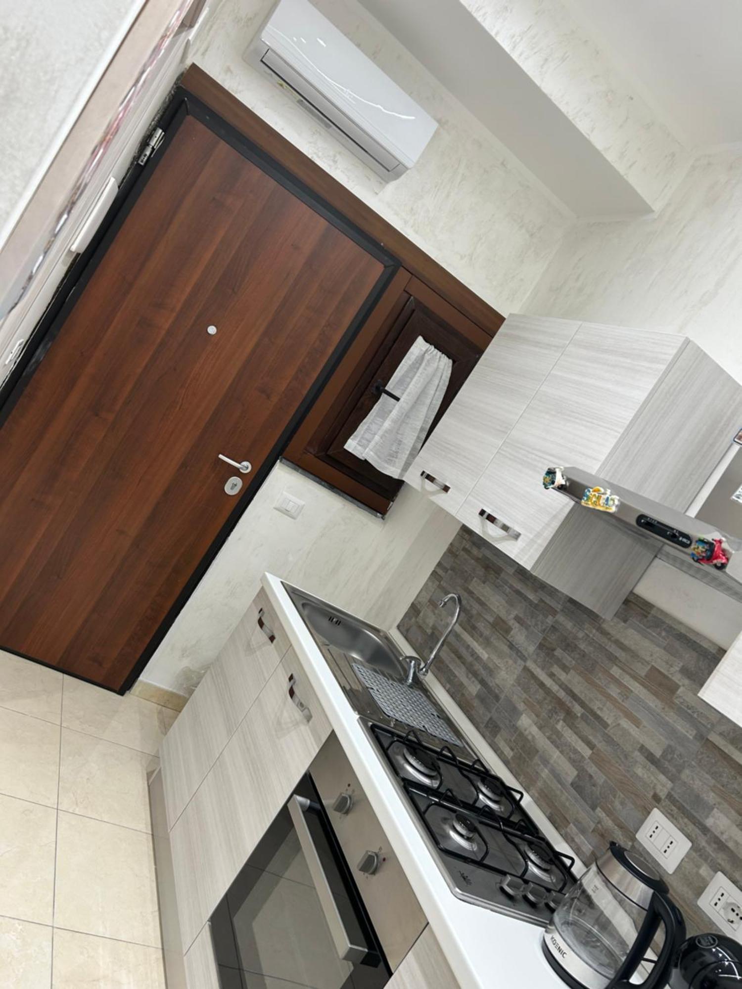 Dany House Apartment คาตาเนีย ภายนอก รูปภาพ